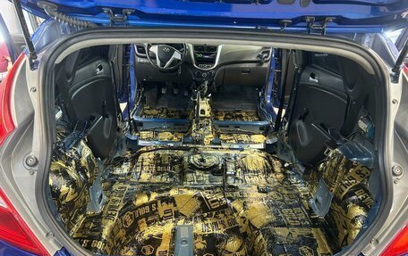 Hyundai Solaris II рестайлинг, 2012 год, 800 000 рублей, 25 фотография