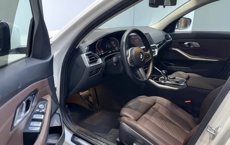 BMW 3 серия, 2022 год, 2 950 000 рублей, 10 фотография