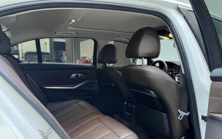 BMW 3 серия, 2022 год, 2 950 000 рублей, 12 фотография