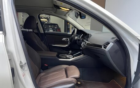 BMW 3 серия, 2022 год, 2 950 000 рублей, 16 фотография