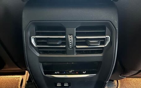 BMW 3 серия, 2022 год, 2 950 000 рублей, 18 фотография