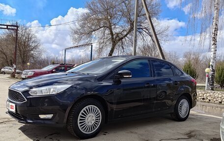 Ford Focus III, 2015 год, 870 000 рублей, 2 фотография