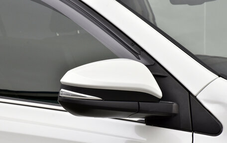 Toyota RAV4, 2016 год, 2 049 000 рублей, 9 фотография