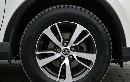 Toyota RAV4, 2016 год, 2 049 000 рублей, 10 фотография