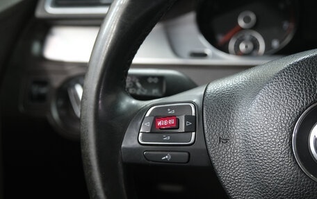 Volkswagen Passat B7, 2011 год, 1 069 000 рублей, 19 фотография