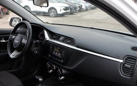KIA Rio IV, 2022 год, 1 948 000 рублей, 7 фотография