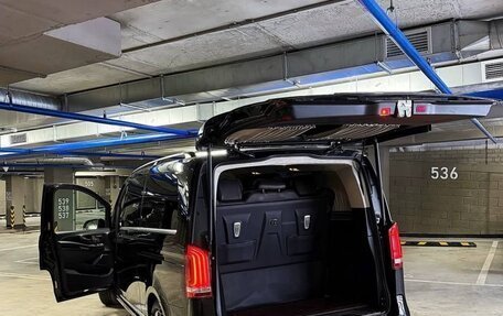 Mercedes-Benz V-Класс, 2022 год, 6 990 000 рублей, 4 фотография