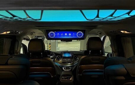 Mercedes-Benz V-Класс, 2022 год, 6 990 000 рублей, 7 фотография