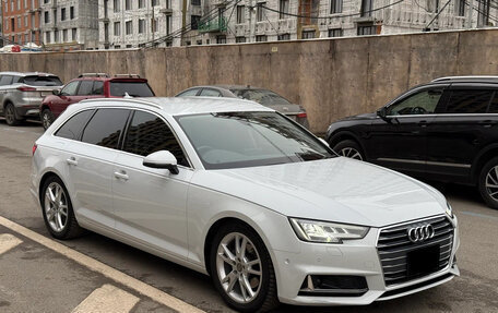 Audi A4, 2019 год, 1 690 000 рублей, 3 фотография