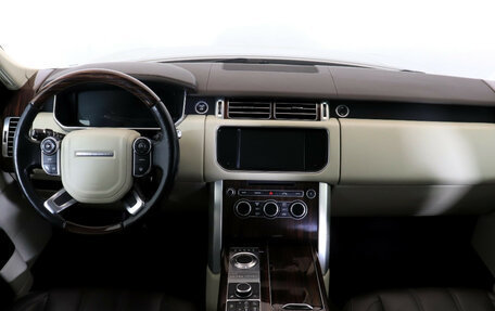 Land Rover Range Rover IV рестайлинг, 2016 год, 3 690 000 рублей, 12 фотография