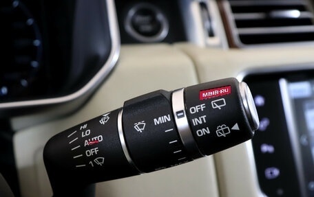 Land Rover Range Rover IV рестайлинг, 2016 год, 3 690 000 рублей, 21 фотография