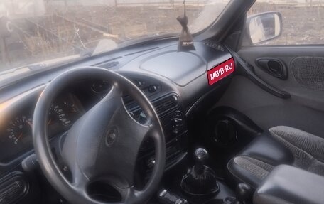 Chevrolet Niva I рестайлинг, 2005 год, 280 000 рублей, 3 фотография