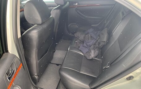 Toyota Avensis III рестайлинг, 2006 год, 850 000 рублей, 1 фотография