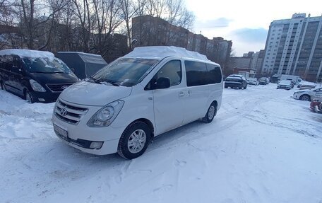 Hyundai H-1 II рестайлинг, 2016 год, 1 460 000 рублей, 1 фотография