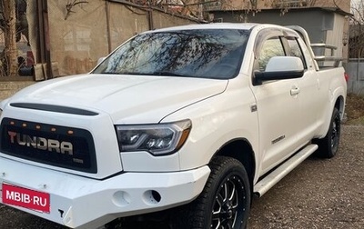 Toyota Tundra II, 2010 год, 2 300 000 рублей, 1 фотография