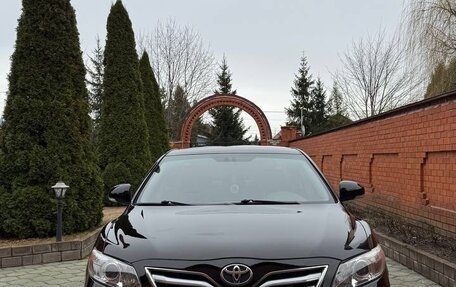 Toyota Camry, 2011 год, 1 600 000 рублей, 1 фотография
