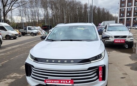 CheryExeed TXL, 2023 год, 2 450 000 рублей, 2 фотография