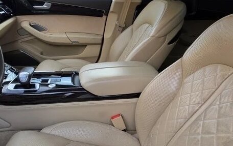 Audi A8, 2016 год, 4 400 000 рублей, 12 фотография