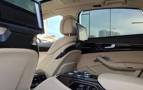 Audi A8, 2016 год, 4 400 000 рублей, 19 фотография