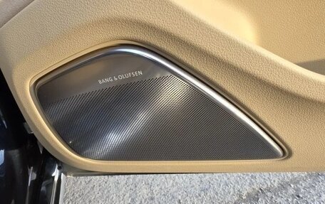 Audi A8, 2016 год, 4 400 000 рублей, 22 фотография