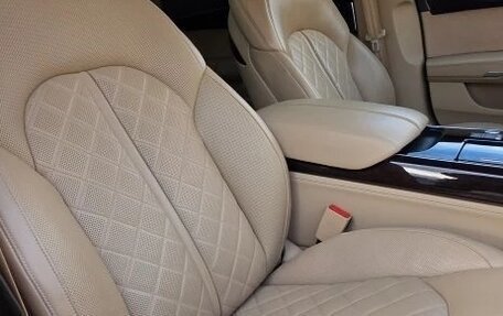 Audi A8, 2016 год, 4 400 000 рублей, 29 фотография