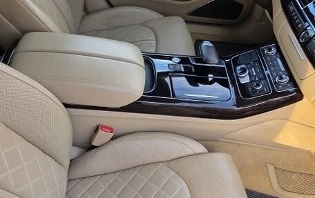 Audi A8, 2016 год, 4 400 000 рублей, 25 фотография