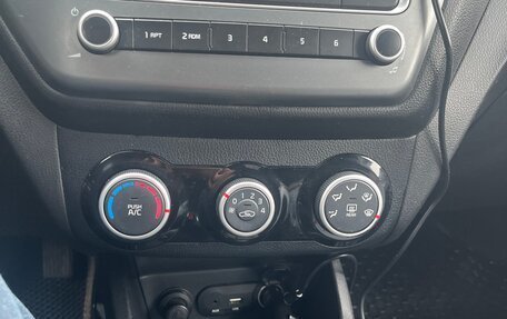 KIA Rio III рестайлинг, 2016 год, 840 000 рублей, 10 фотография