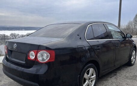 Volkswagen Jetta VI, 2006 год, 350 000 рублей, 2 фотография