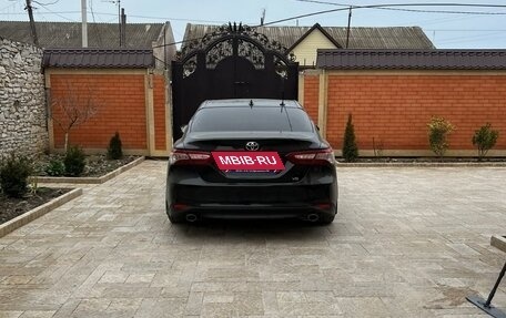 Toyota Camry, 2019 год, 2 800 000 рублей, 4 фотография