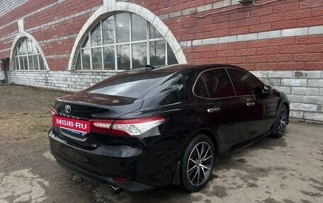 Toyota Camry, 2019 год, 2 800 000 рублей, 7 фотография
