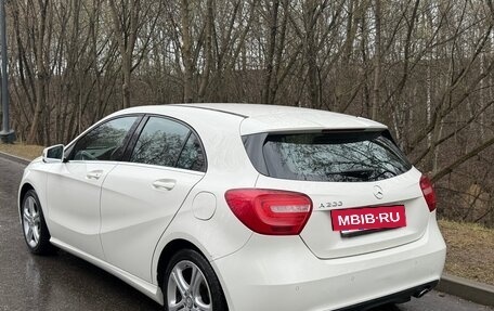 Mercedes-Benz A-Класс, 2014 год, 1 650 000 рублей, 29 фотография