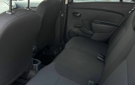 Renault Sandero II рестайлинг, 2019 год, 1 049 000 рублей, 32 фотография