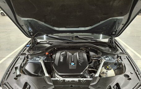 BMW 5 серия, 2018 год, 3 950 000 рублей, 11 фотография