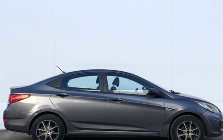 Hyundai Solaris II рестайлинг, 2013 год, 675 000 рублей, 4 фотография