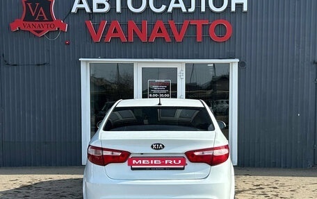 KIA Rio III рестайлинг, 2014 год, 835 000 рублей, 6 фотография