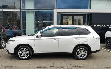 Mitsubishi Outlander III рестайлинг 3, 2014 год, 1 149 000 рублей, 8 фотография