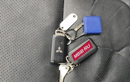 Mitsubishi Outlander III рестайлинг 3, 2014 год, 1 149 000 рублей, 18 фотография