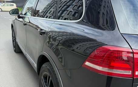 Volkswagen Touareg III, 2010 год, 1 555 555 рублей, 7 фотография