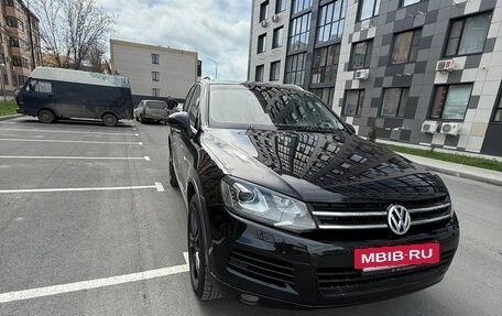 Volkswagen Touareg III, 2010 год, 1 555 555 рублей, 10 фотография