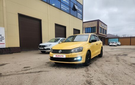 Volkswagen Polo VI (EU Market), 2018 год, 665 000 рублей, 2 фотография