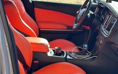 Dodge Charger, 2021 год, 4 500 000 рублей, 12 фотография