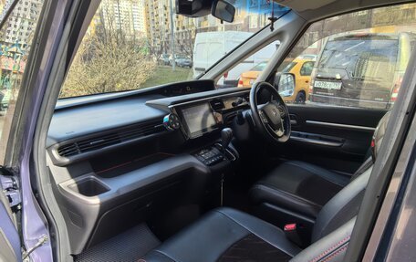 Honda Stepwgn IV, 2018 год, 2 145 000 рублей, 12 фотография