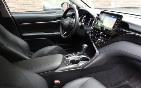Toyota Camry, 2021 год, 4 300 000 рублей, 5 фотография