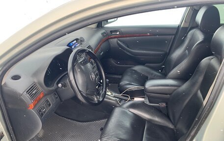 Toyota Avensis III рестайлинг, 2006 год, 850 000 рублей, 3 фотография