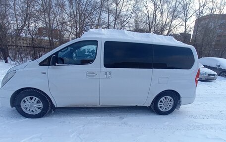 Hyundai H-1 II рестайлинг, 2016 год, 1 460 000 рублей, 2 фотография