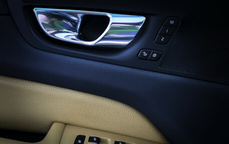 Volvo XC60 II, 2019 год, 3 790 000 рублей, 19 фотография