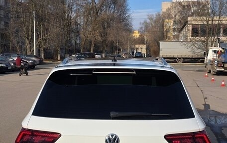 Volkswagen Tiguan II, 2018 год, 2 900 000 рублей, 2 фотография