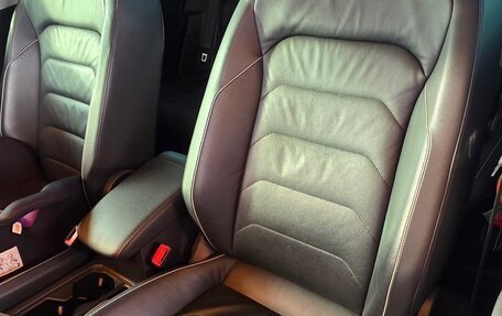 Volkswagen Tiguan II, 2018 год, 2 900 000 рублей, 12 фотография