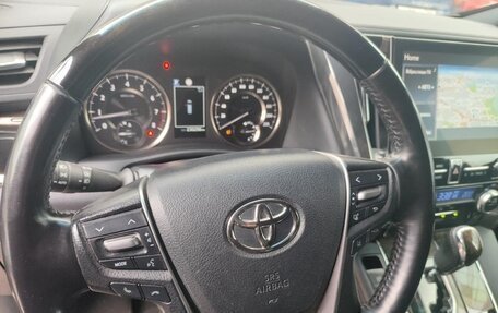 Toyota Alphard III, 2021 год, 4 400 000 рублей, 2 фотография