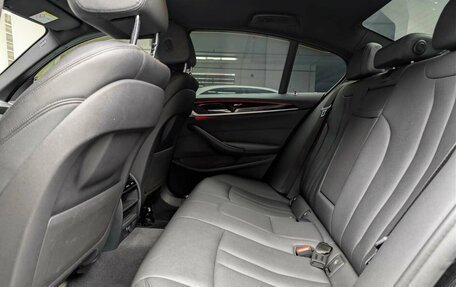 BMW 5 серия, 2019 год, 2 495 000 рублей, 10 фотография